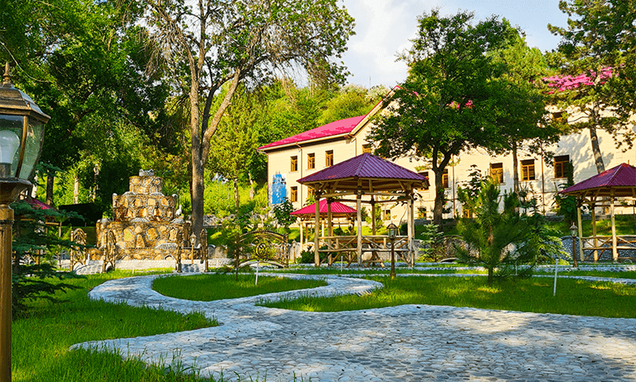 Dam olish - tog'lar orasida tinch osoyishtalik